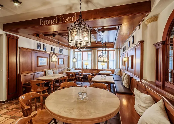 호텔 Romantik Hirschen