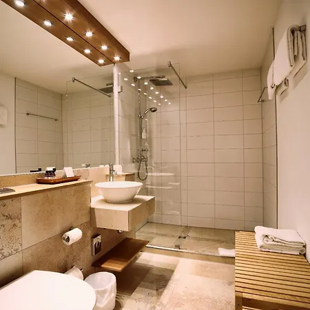 Romantik Hirschen Hotel 4*