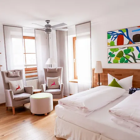 Romantik Hirschen Otel 4*