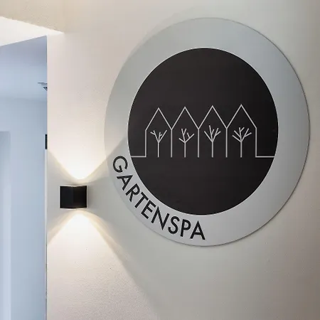 Romantik Hirschen Szálloda 4*