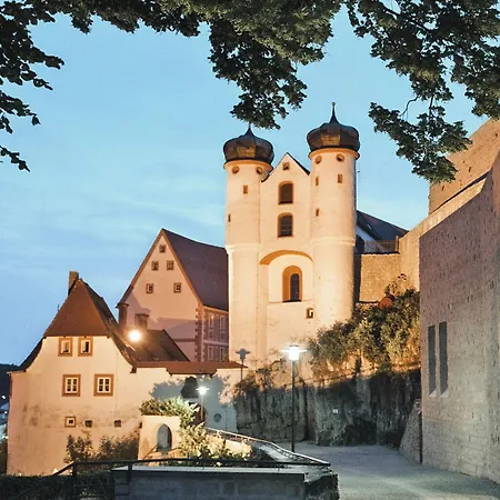 Romantik Hirschen Szálloda