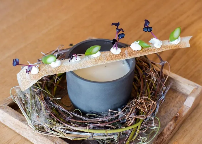 Hotel Romantik Hirschen 4*